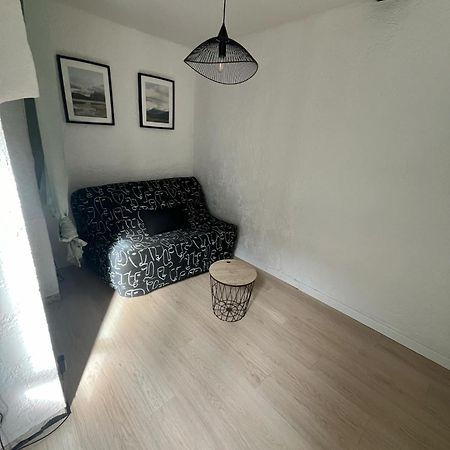 Studio En Duplex La Roquebrussanne Extérieur photo